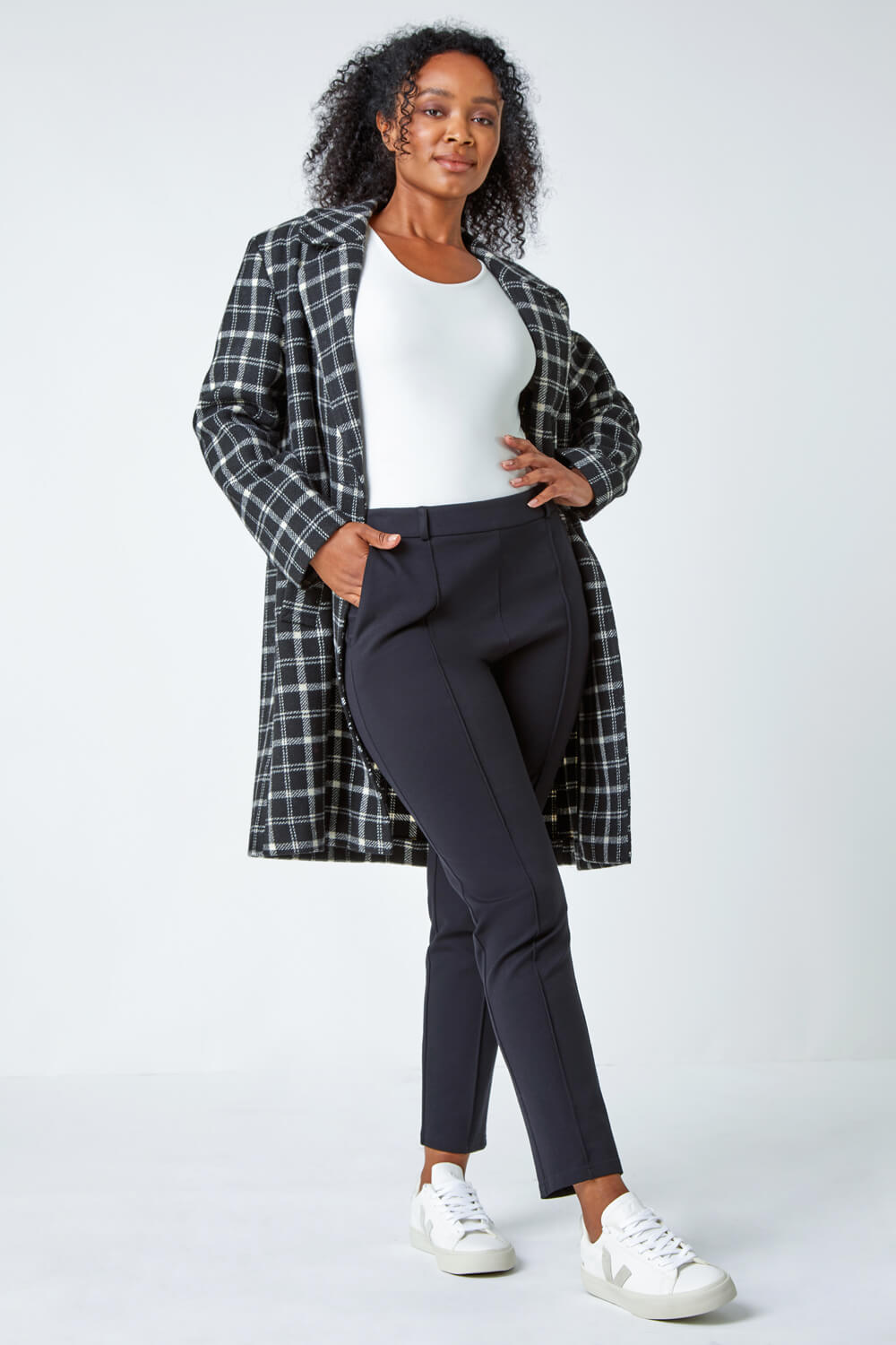 Plus Woven Check Tapered Pants | boohoo