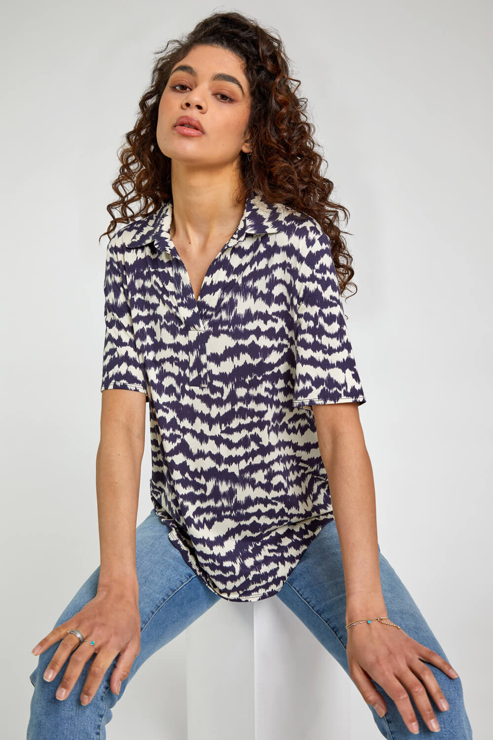 Navy  Abstract Print Jersey Top, Image 4 of 5