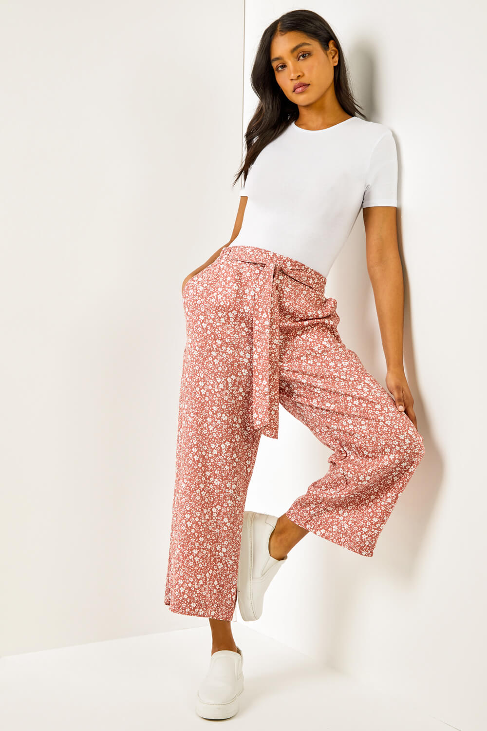 Ditsy Floral Elastic Tie Waist Cropped Culottes
