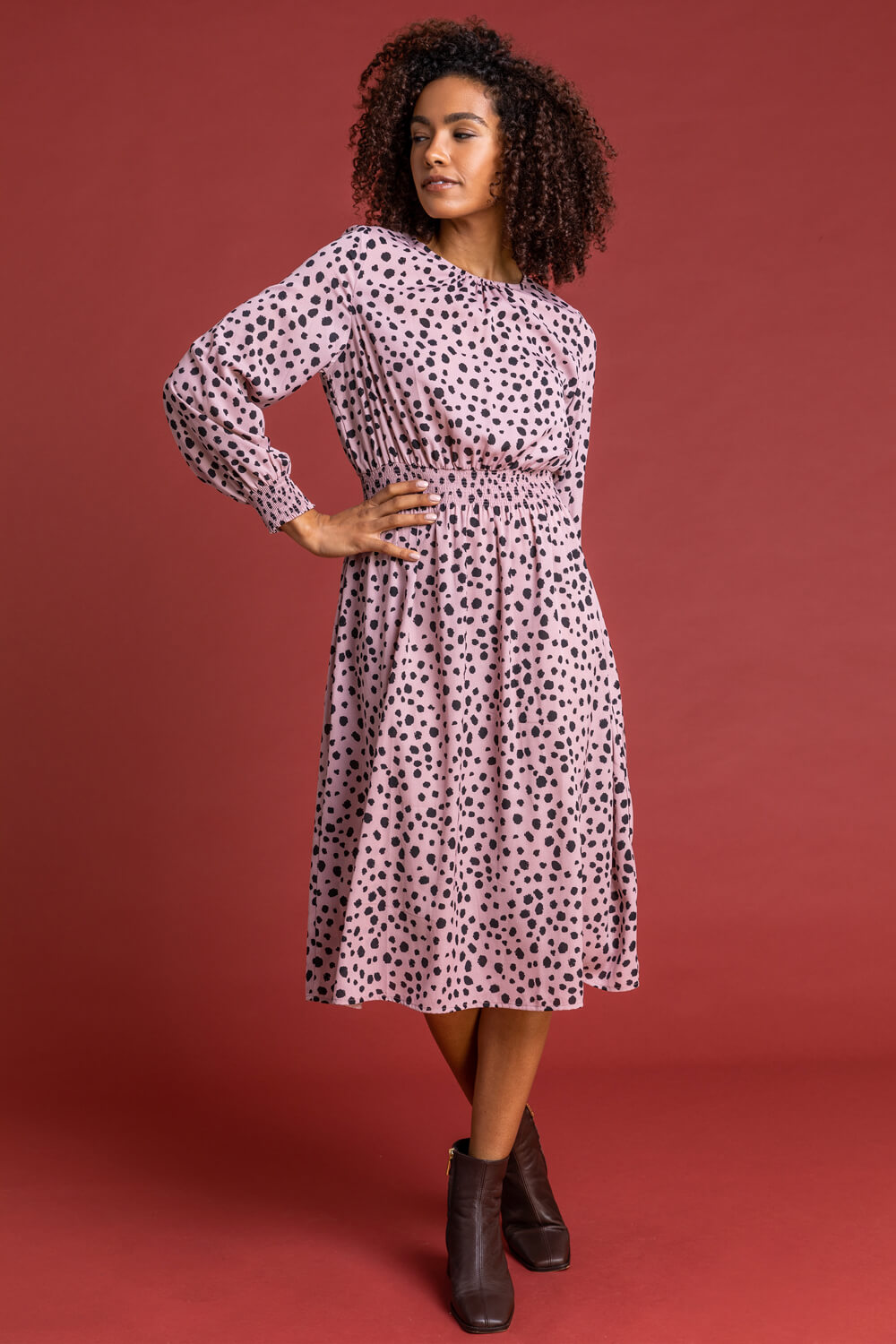 PINK Spot Print Shirred Waist Midi Dress, Image 4 of 5