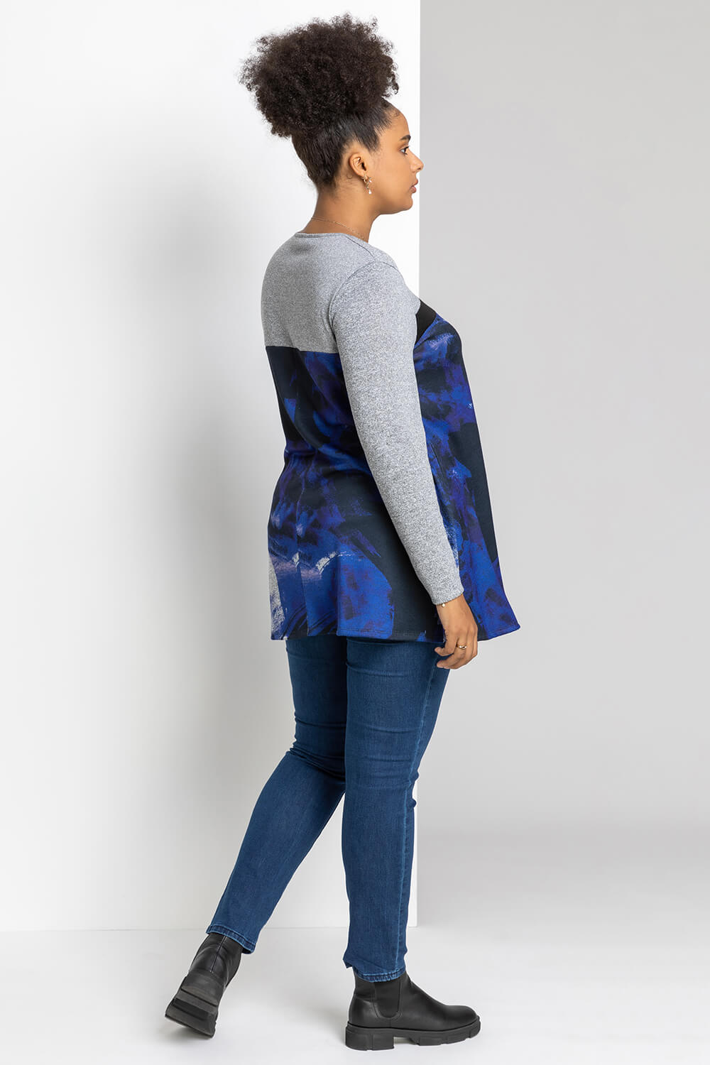 Royal Blue Curve Abstract Print Contrast Top, Image 2 of 5