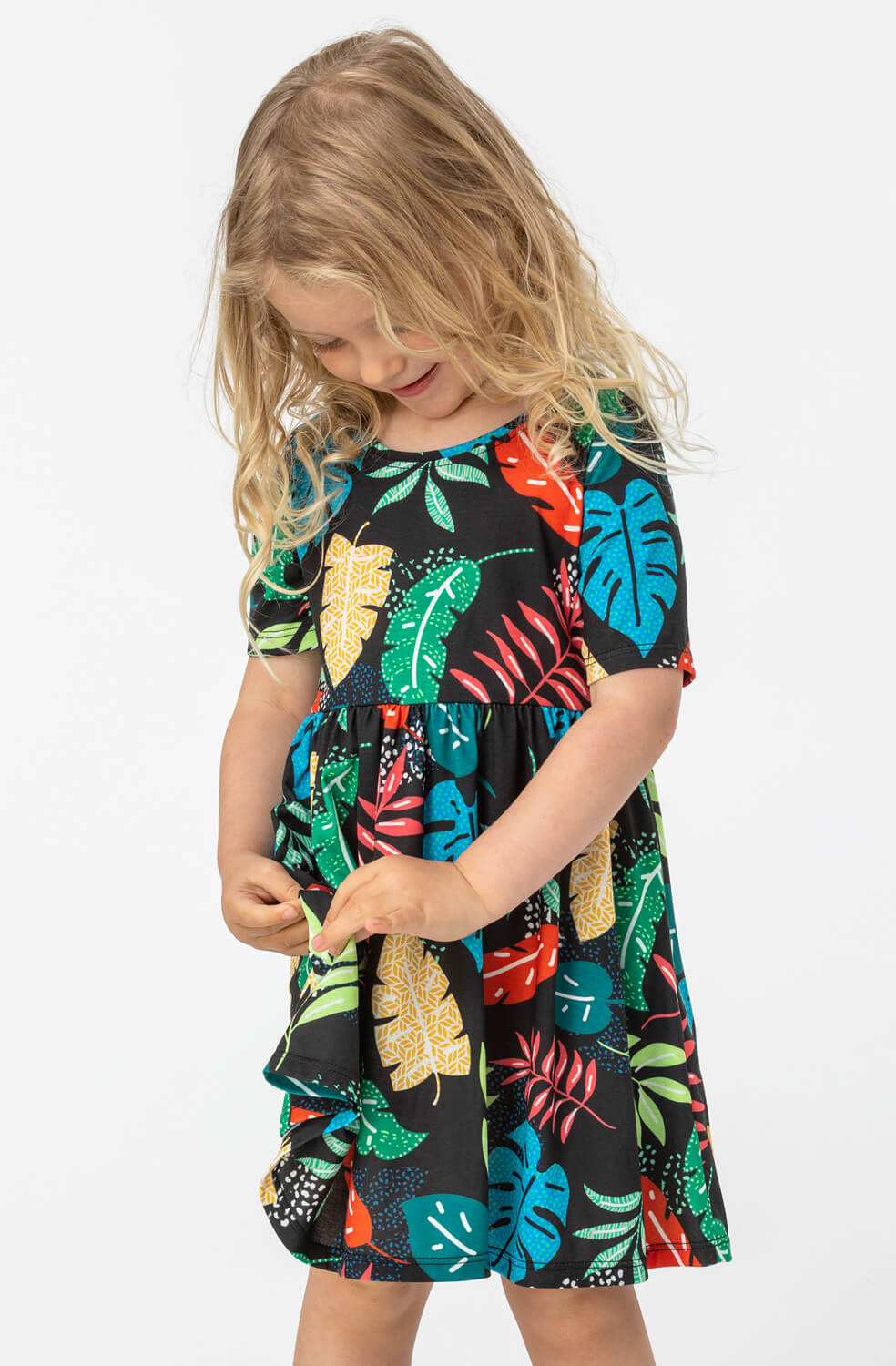 Green Girls Tropical Print Pocket Detail Dress, Image 3 of 5