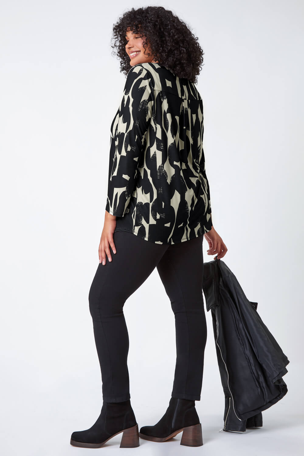 Black Curve Abstract Print Jersey Top, Image 3 of 5