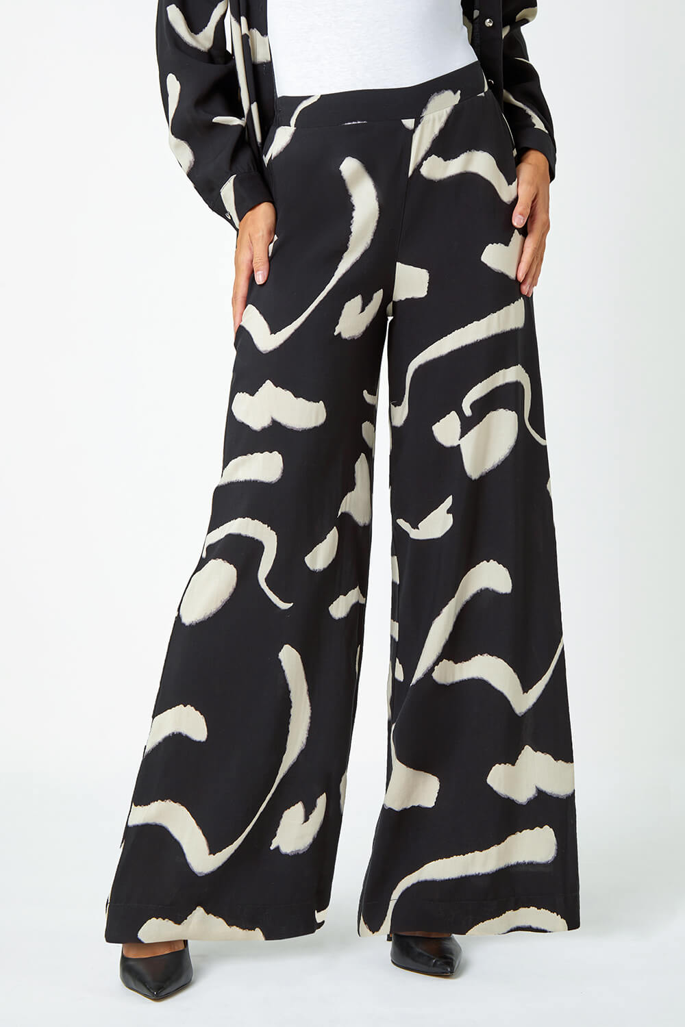 Black Abstract Print Wide Leg Trousers, Image 4 of 5