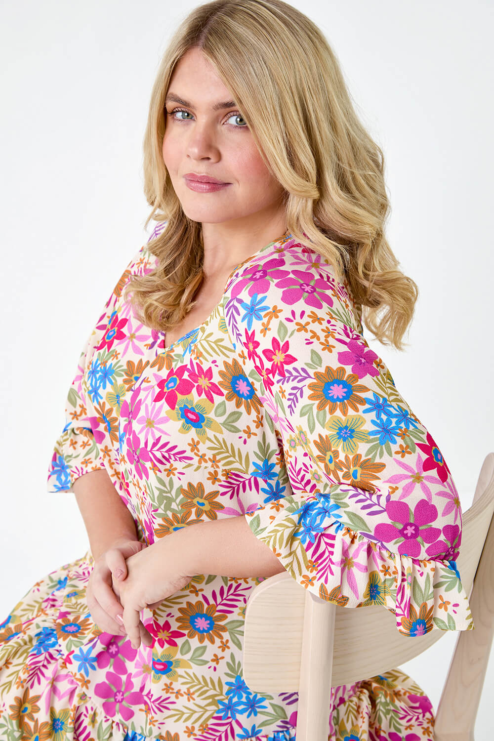 PINK Curve Floral Print Frill Detail Top, Image 4 of 5