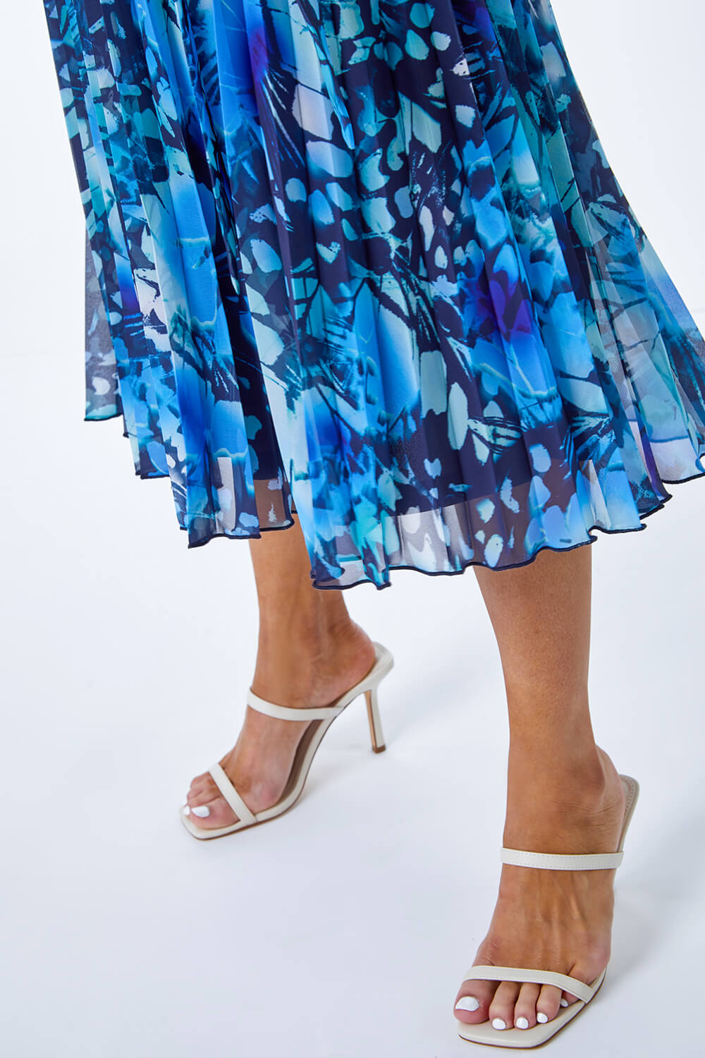 Blue Petite Abstract Print Pleated Chiffon Dress, Image 5 of 5