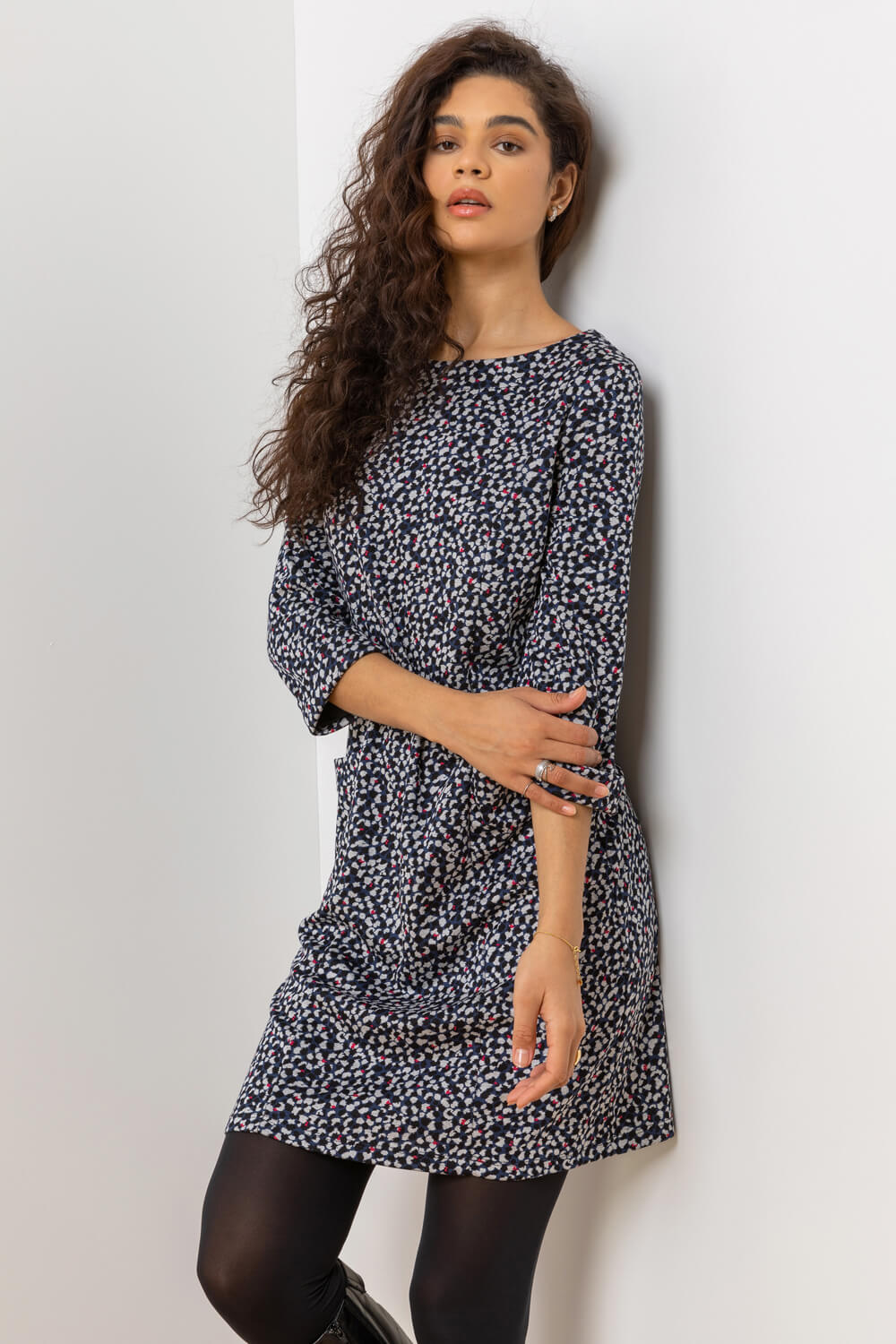 Navy  Abstract Spot Jersey Shift Dress, Image 3 of 4
