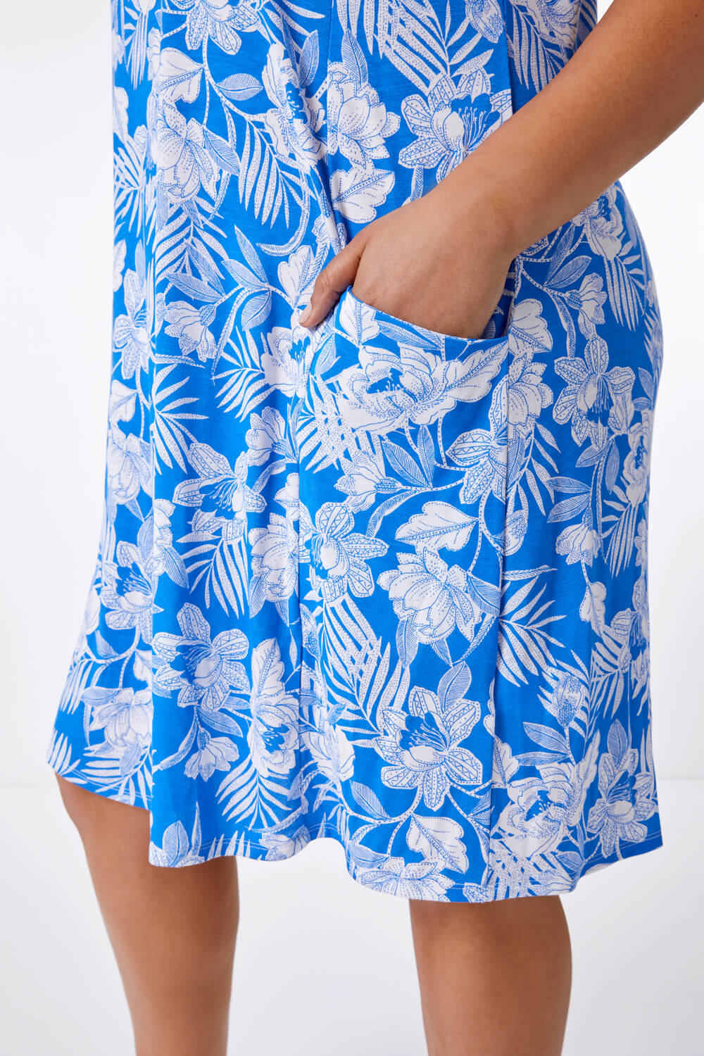 Blue Curve Tropical Print Pocket Slouch Dress, Image 5 of 5