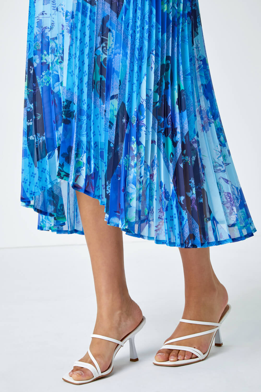 Blue Mixed Floral Print Pleated Midi Dress, Image 5 of 5