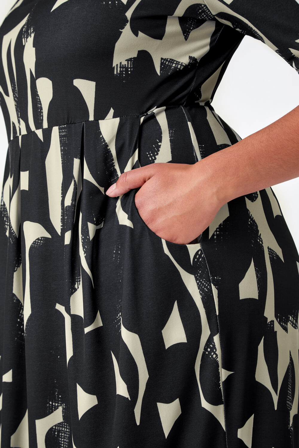 Black Curve Abstract Print Stretch Dress, Image 5 of 5