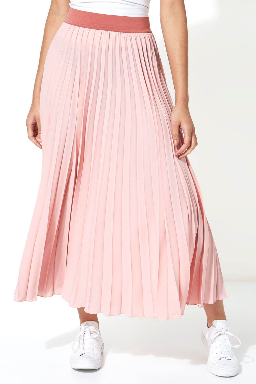 Contrast Band Pleated Maxi Skirt