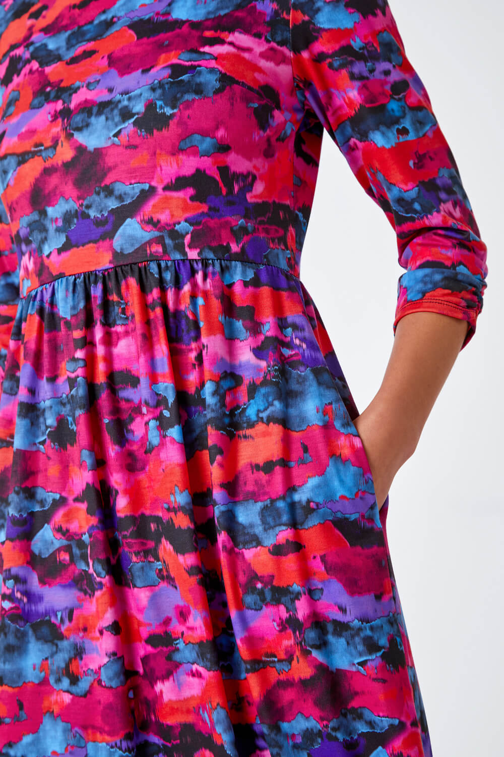 Fuchsia Petite Abstract Print Stretch Midi Dress, Image 5 of 5