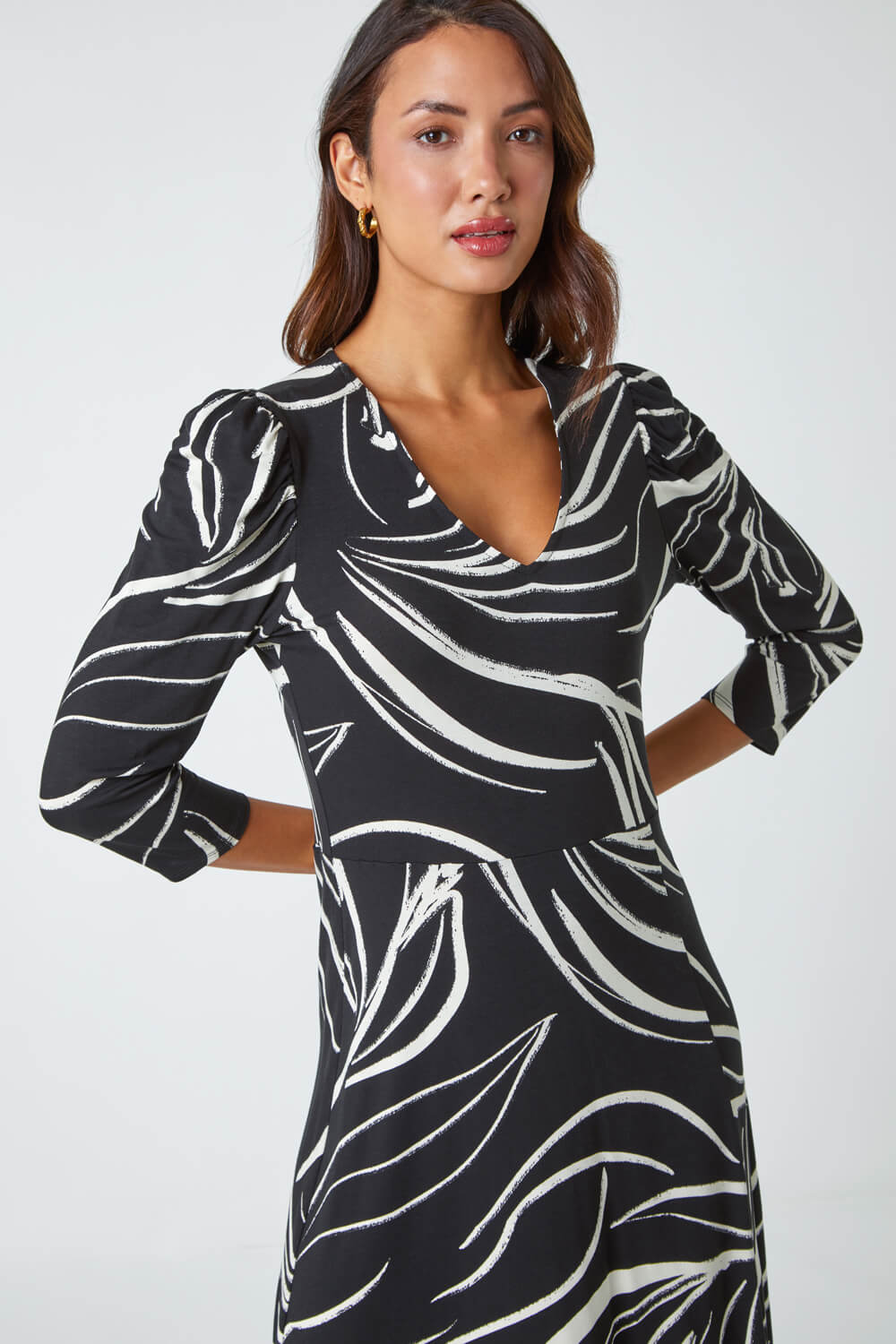 Women's Abstract Print Cream A-Line Midi Dress