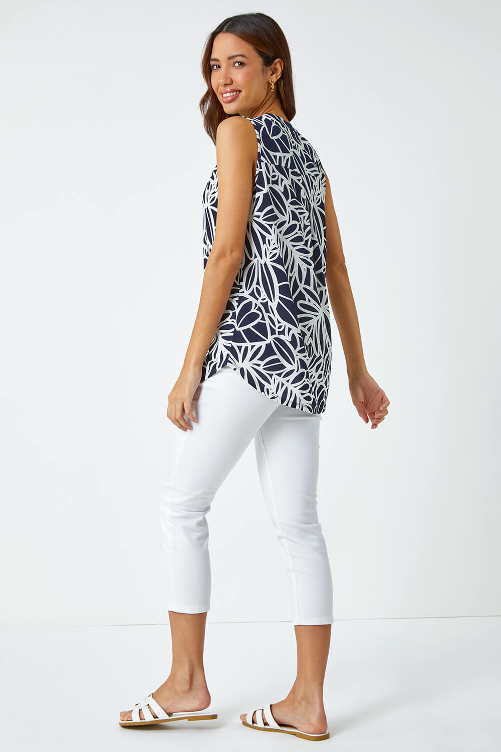 Navy  Textured Linear Print Sleeveless Top, Image 3 of 5
