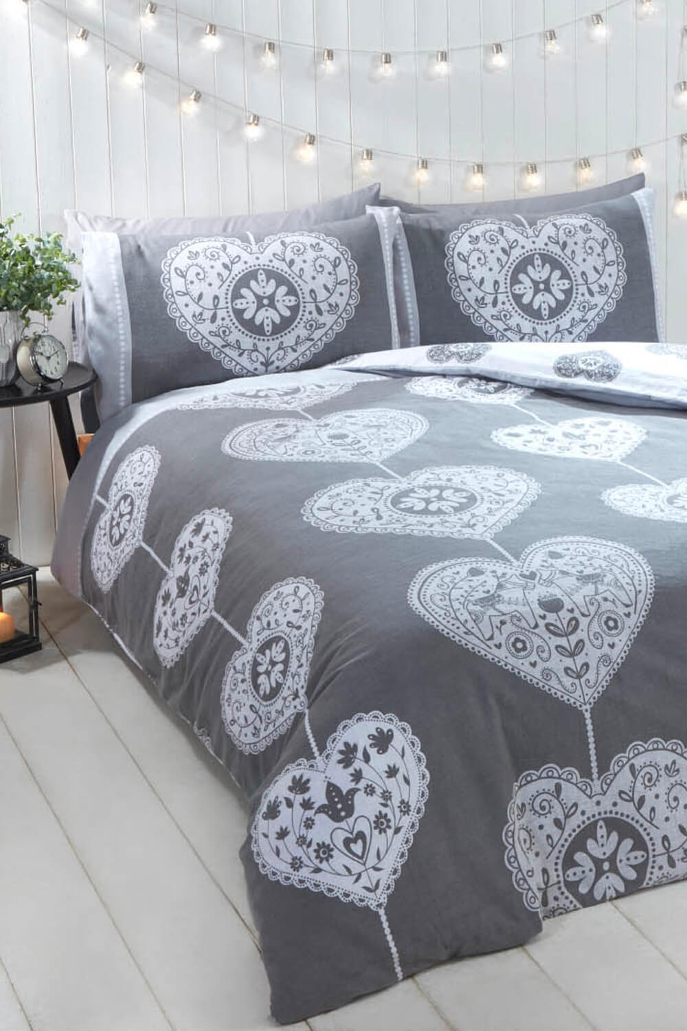 Super King Size Heart Print Flannelette Duvet Cover Set in GREY Roman