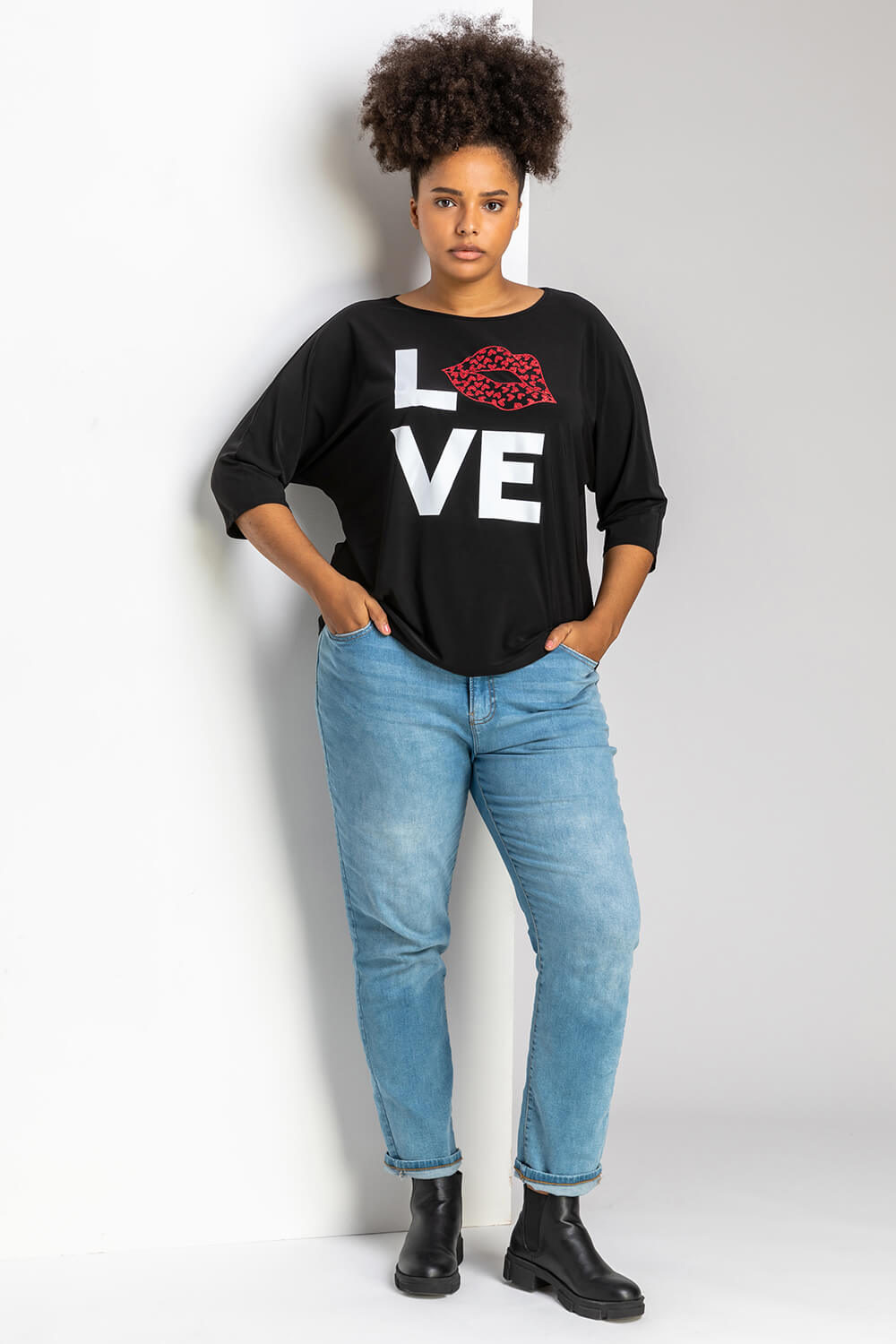 Curve Love Print Jersey T-Shirt in Black - Roman Originals UK