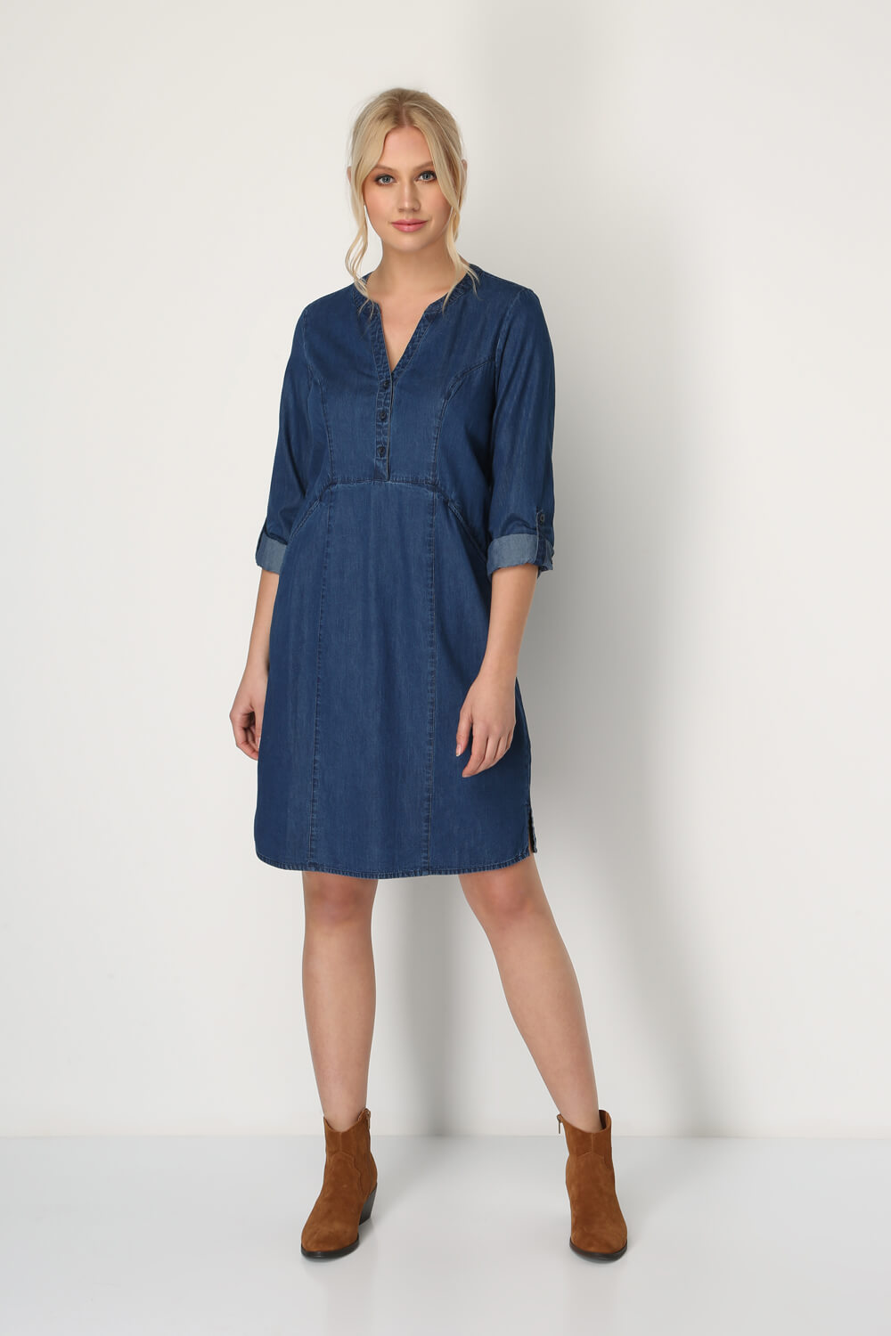 Button Detail 3/4 Sleeve Shift Dress in 