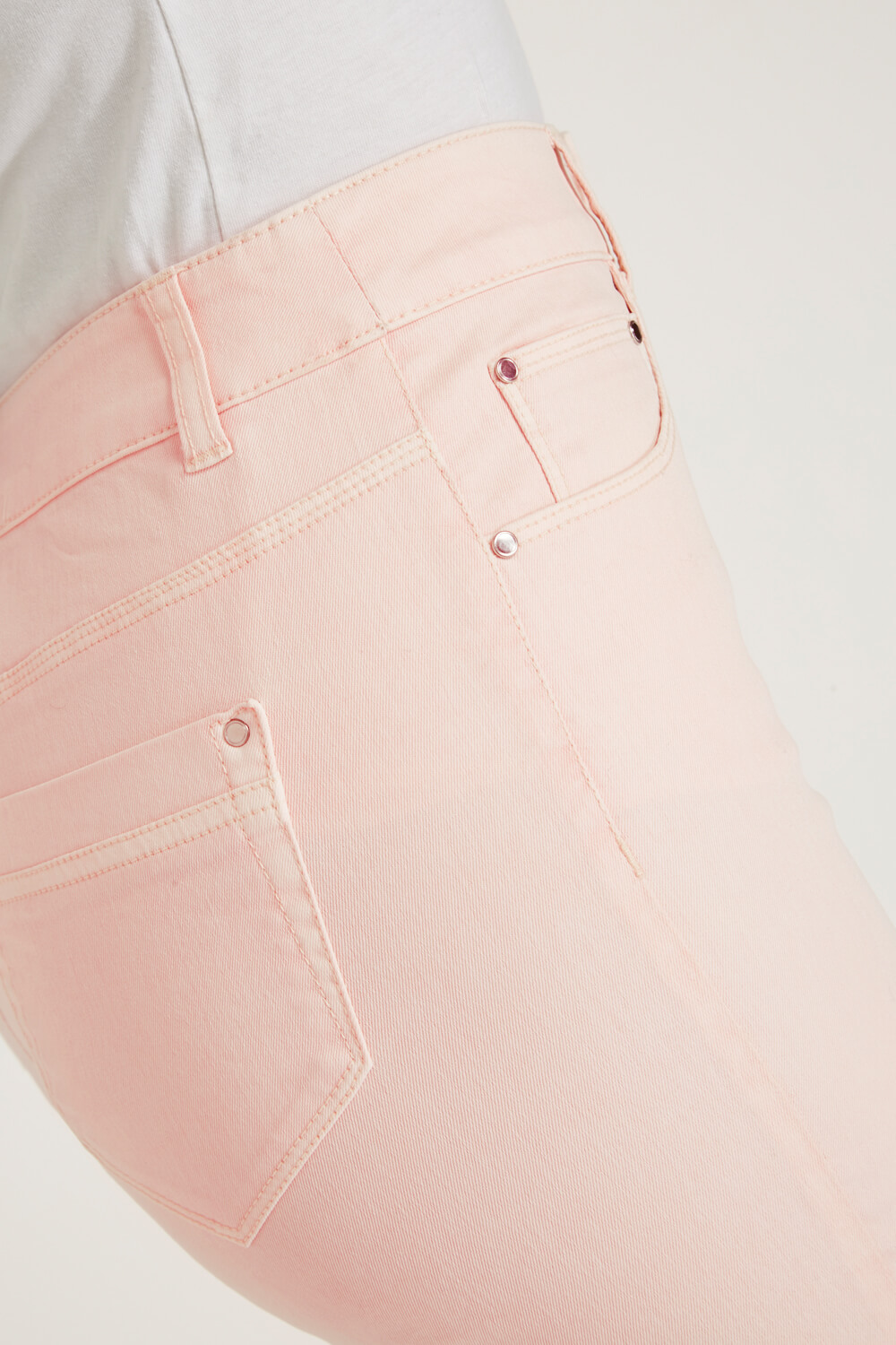 Light-Pink Cropped Jean, Image 4 of 5