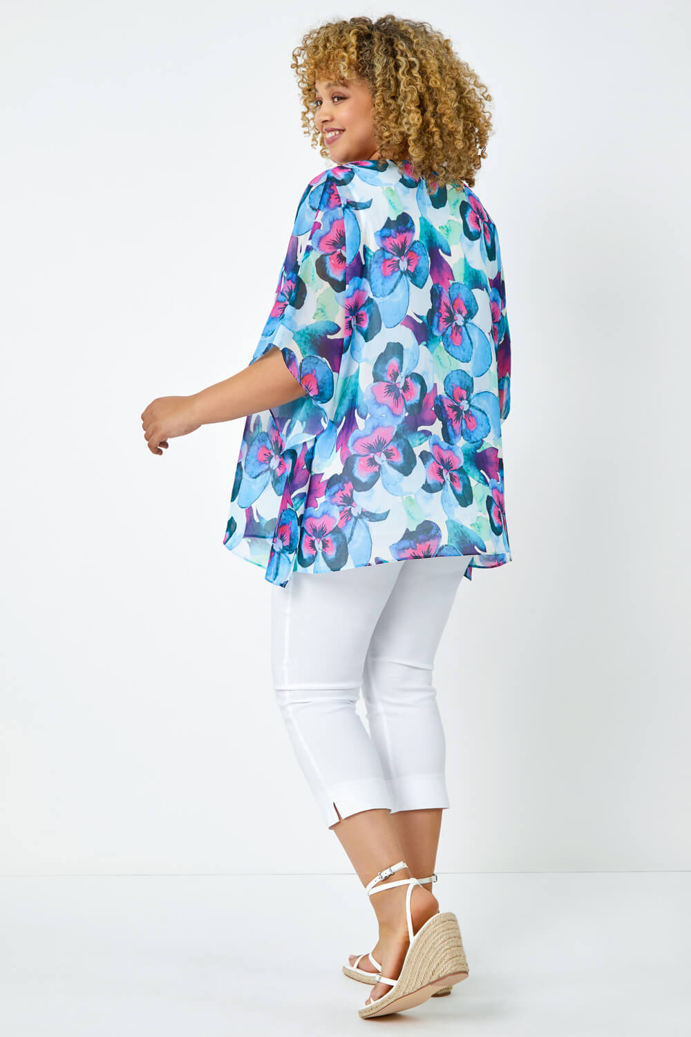 Blue Curve Floral Print Relaxed Top, Image 3 of 5