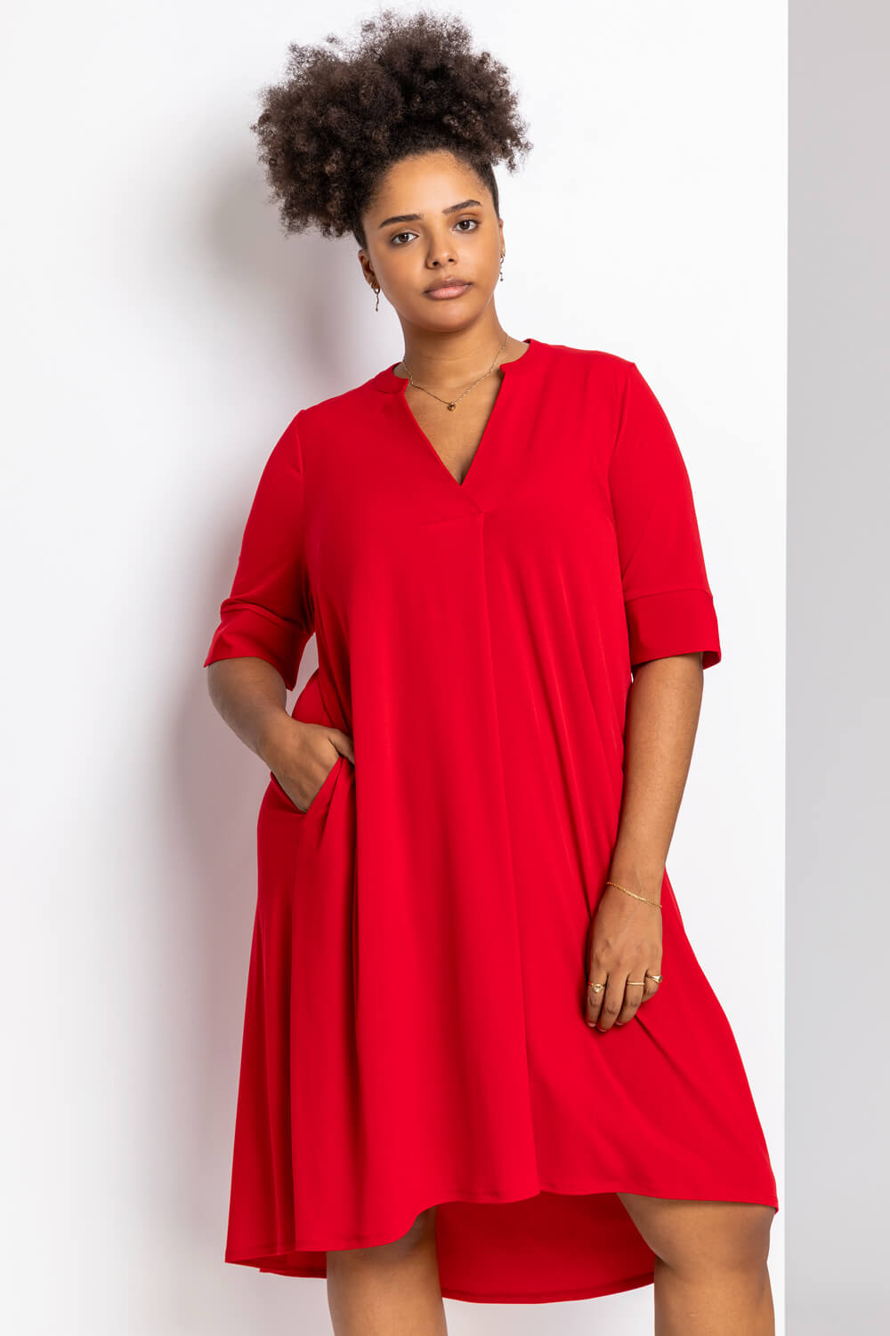 Curve Notch Neck Tunic Dress in Red ...