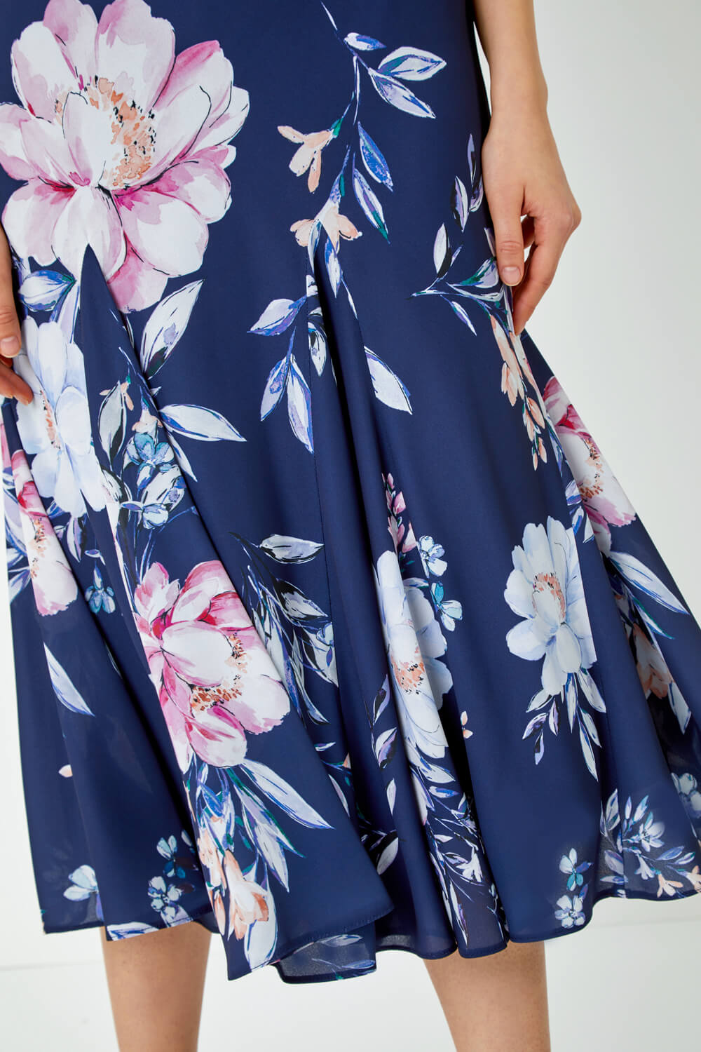 Navy  Sleeveless Floral Print Bias Midi Dress, Image 5 of 5