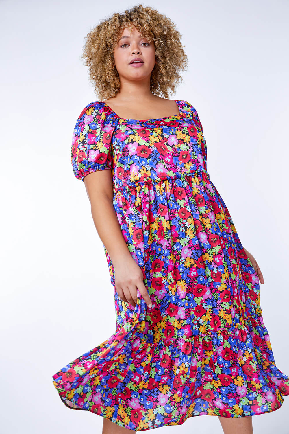 Curve Tiered Floral Maxi Dress