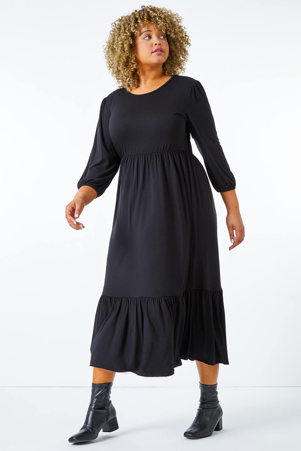 Curve Tiered Stretch Midi Dress in Black - Roman Originals UK