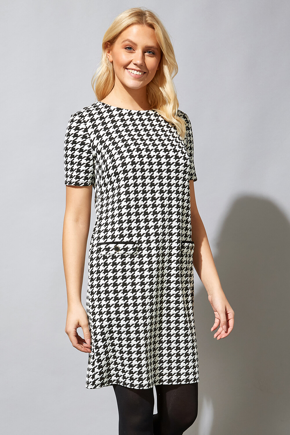 Houndstooth Check Shift Dress