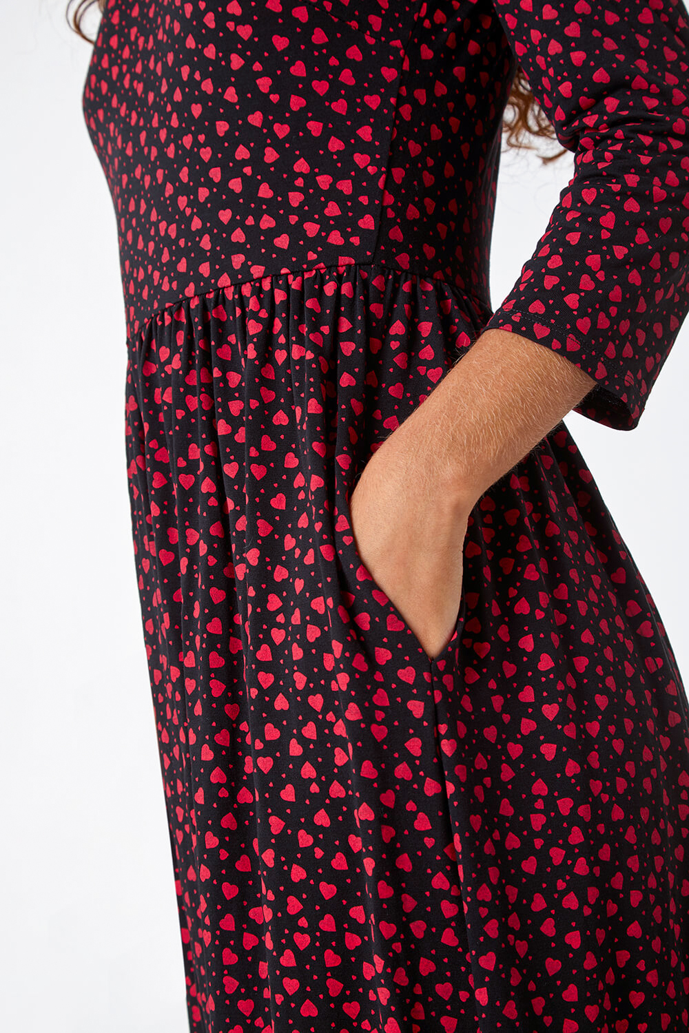 Red Heart Print Stretch Midi Dress, Image 5 of 5