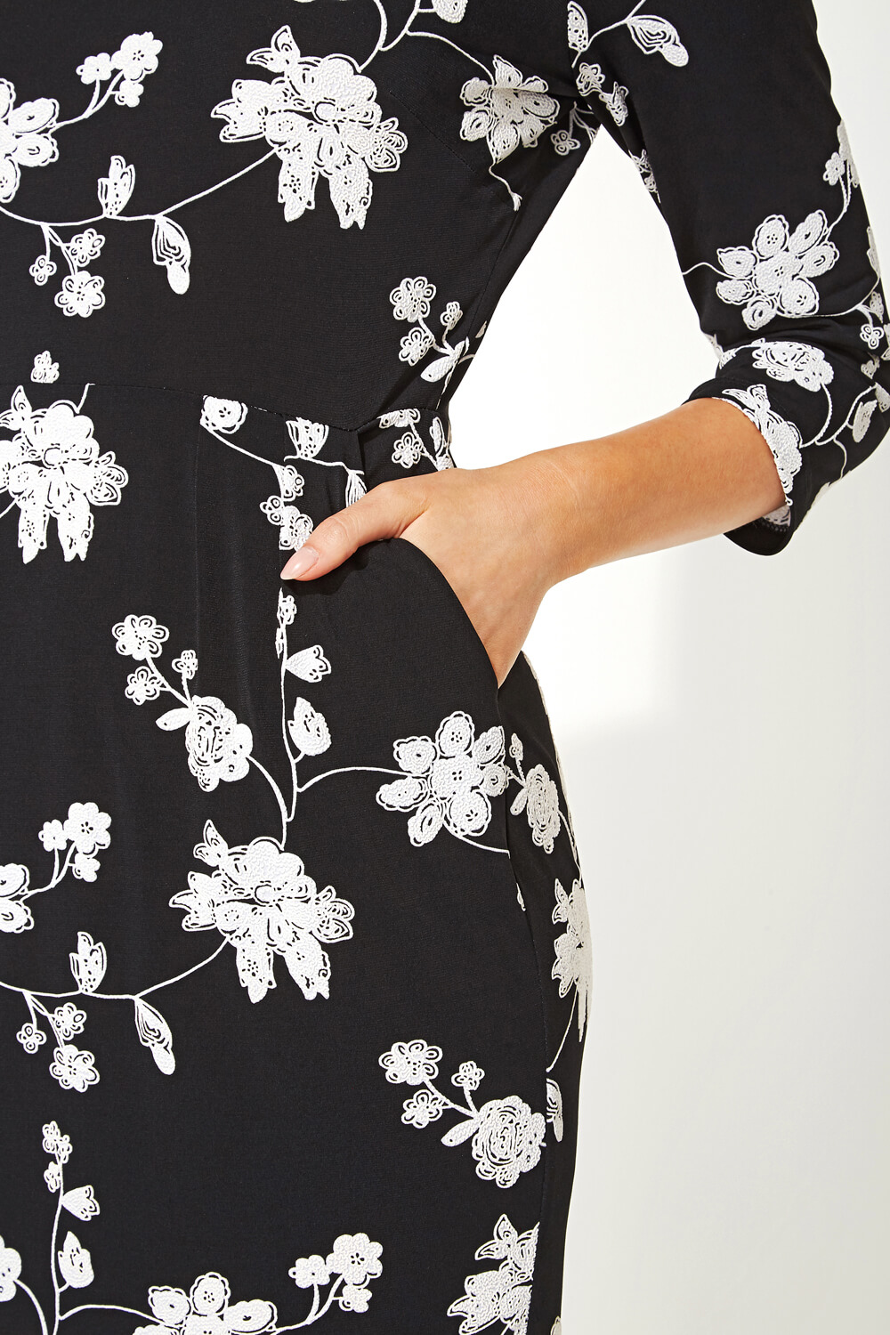 Black Floral Puff Print Dress, Image 4 of 5
