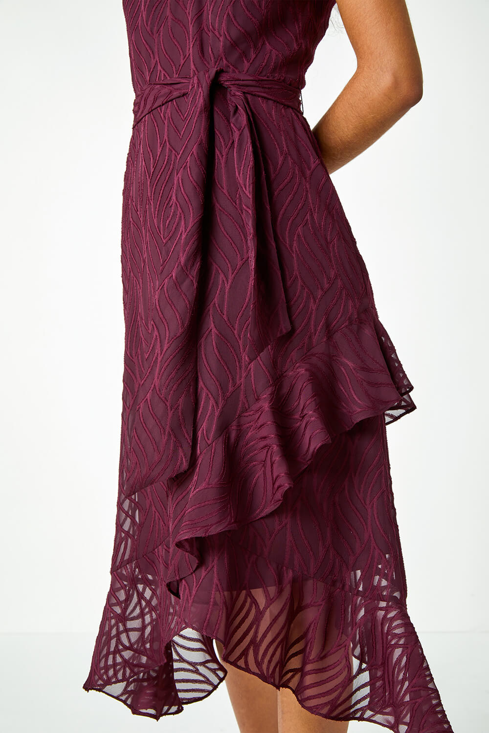 Wine Textured Chiffon Halterneck Midi Dress, Image 5 of 5