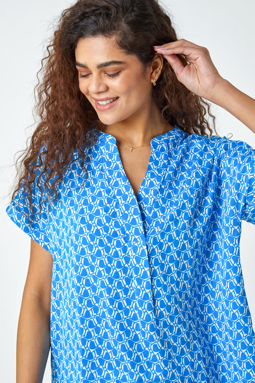 Blue Abstract Print Woven Pleat Front Top, Image 4 of 5