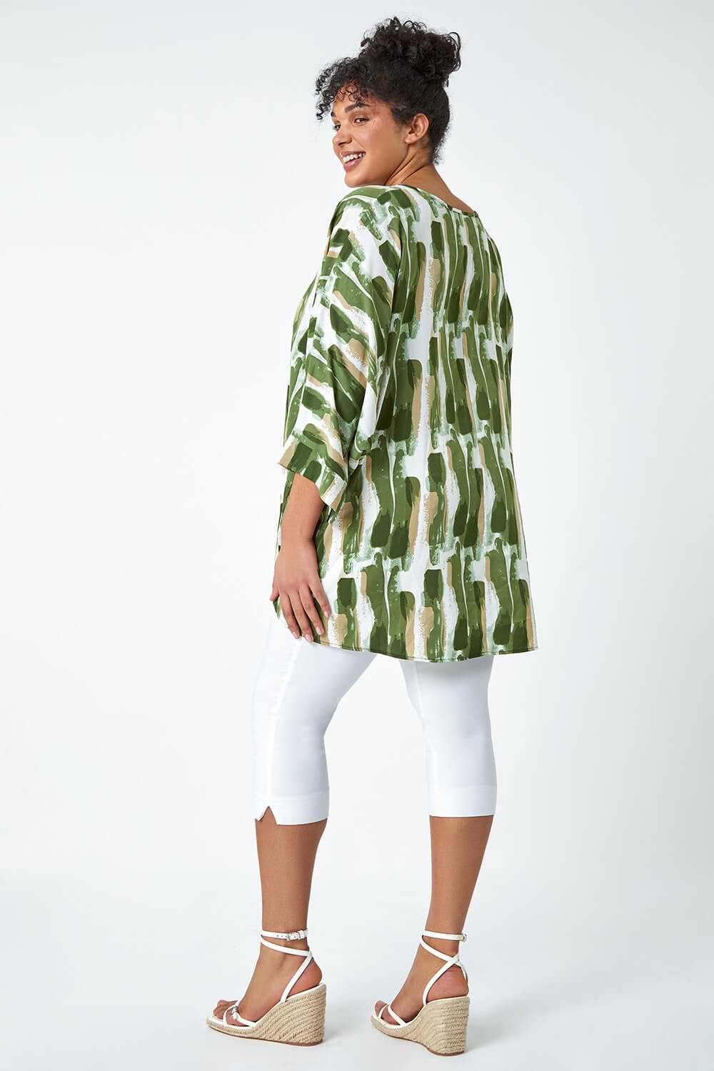Green Curve Dipped Hem Abstract Print Top, Image 3 of 5
