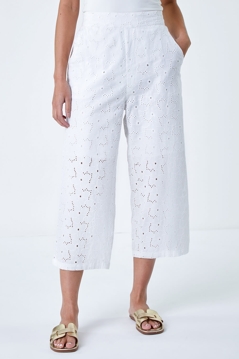 White Petite Cotton Broderie Culotte Trousers, Image 4 of 5