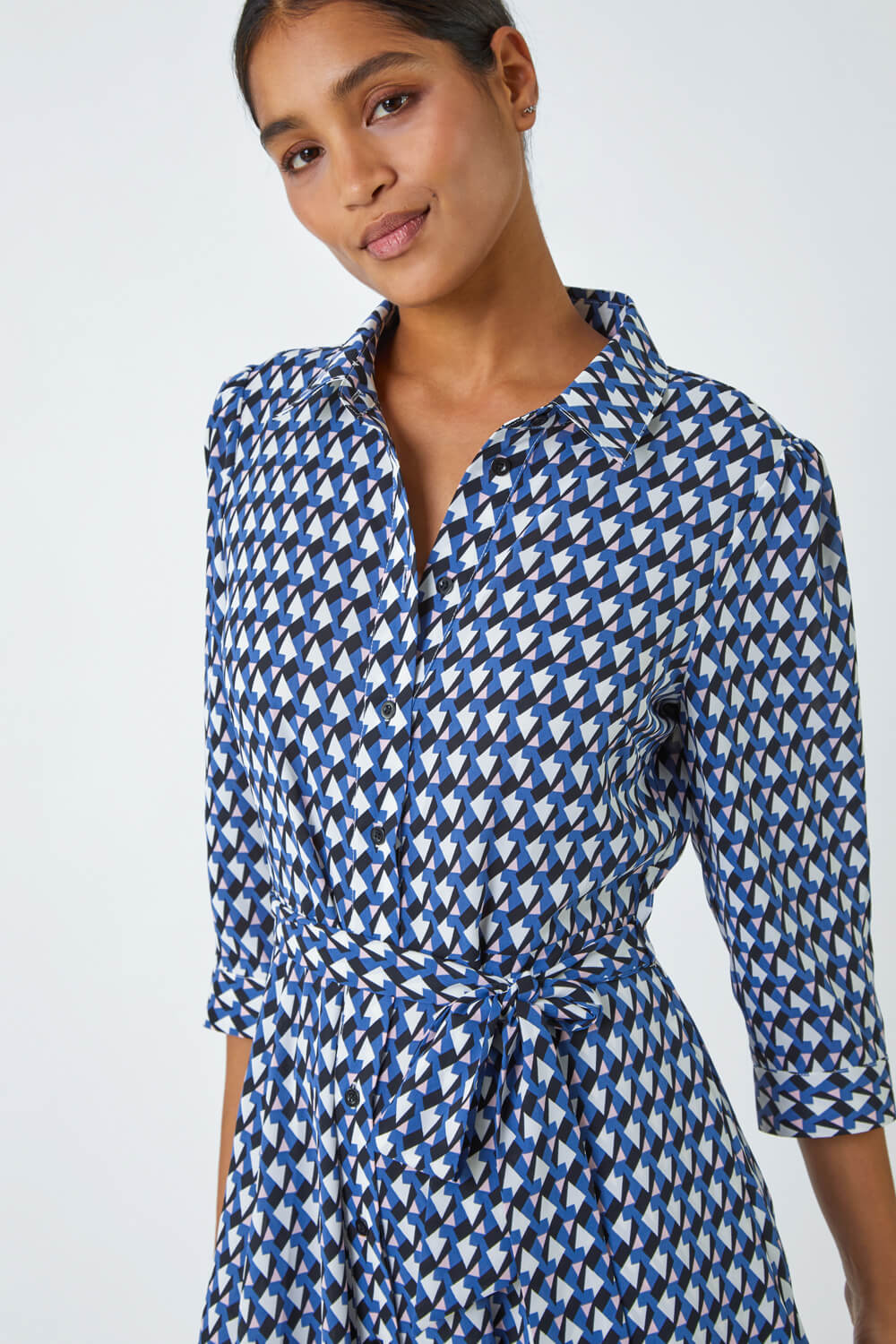 Blue Geometric Print Tie Waist Midi Shirt Dress, Image 4 of 5