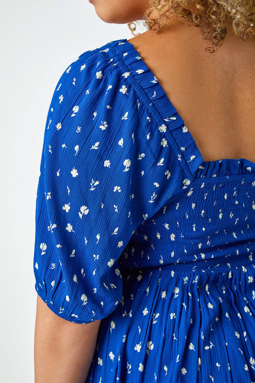 Blue Curve Ditsy Floral Shirred Stretch Top, Image 5 of 5
