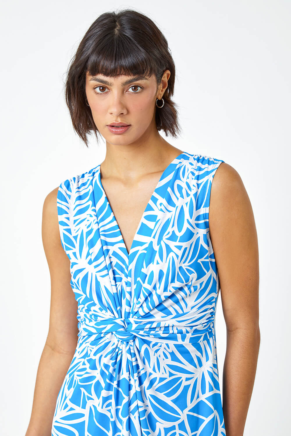 Blue Floral Print Twist Front Maxi Dress, Image 4 of 5