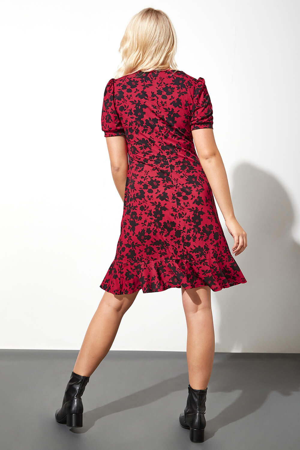 Red Floral Print Ruched V-Neck Skater Dress, Image 3 of 4