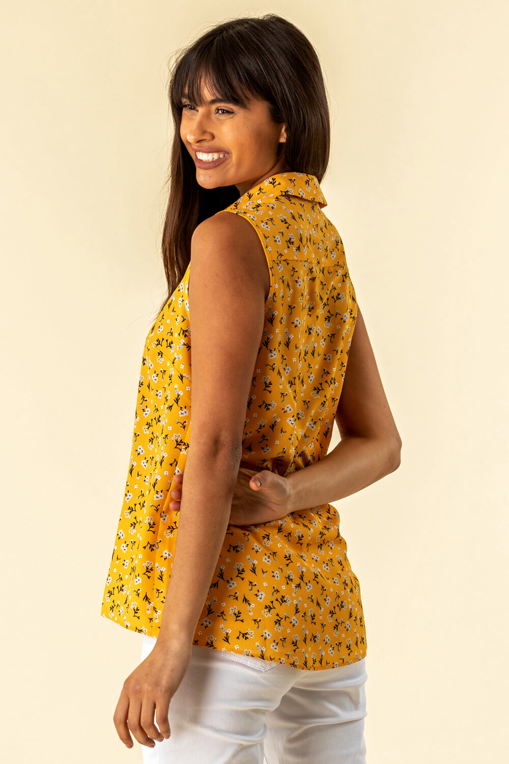 Amber Ditsy Floral Button Through Blouse, Image 3 of 4