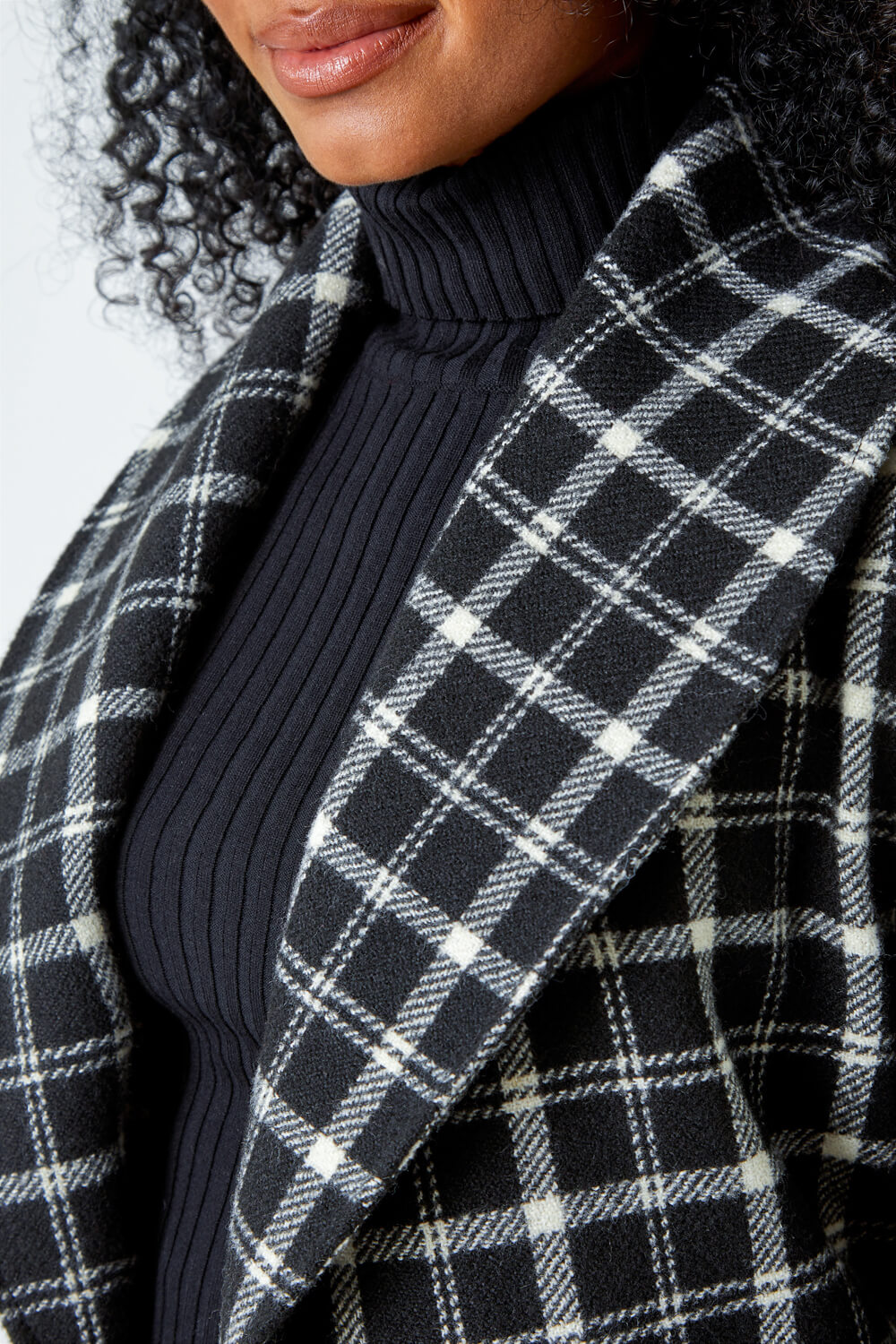 Black Petite Sleeveless Belted Check Coat, Image 5 of 5