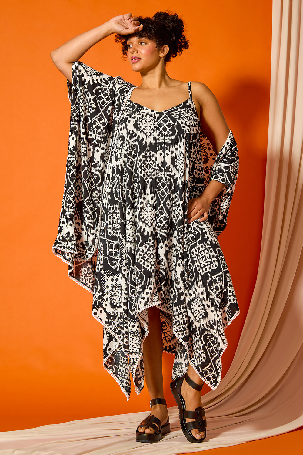 Edge To Edge Aztec Satin Kimono