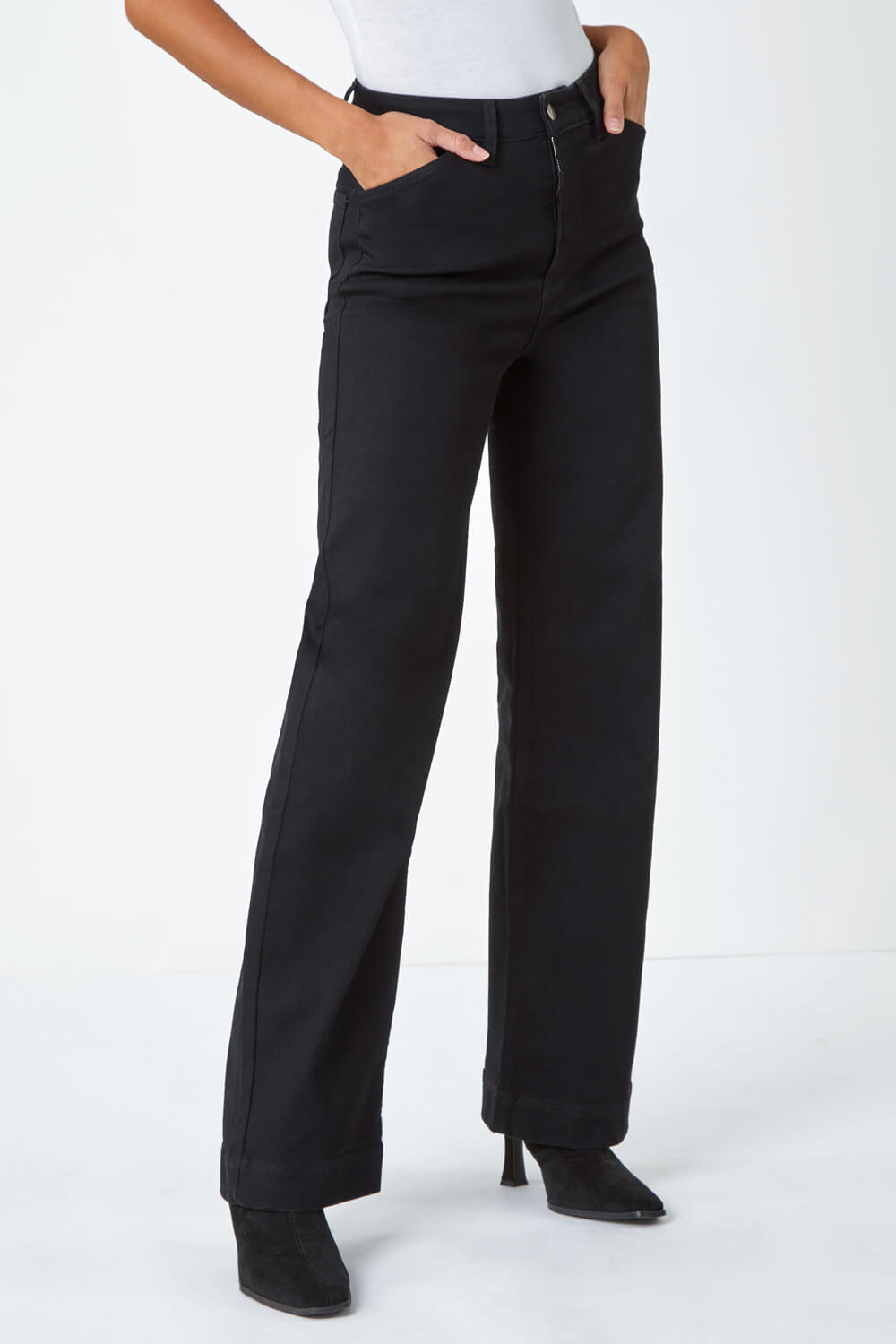 HIGH RISE STRETCH WIDE LEG GARMENT DYE DENIM JEANS (BLACK) main image 1