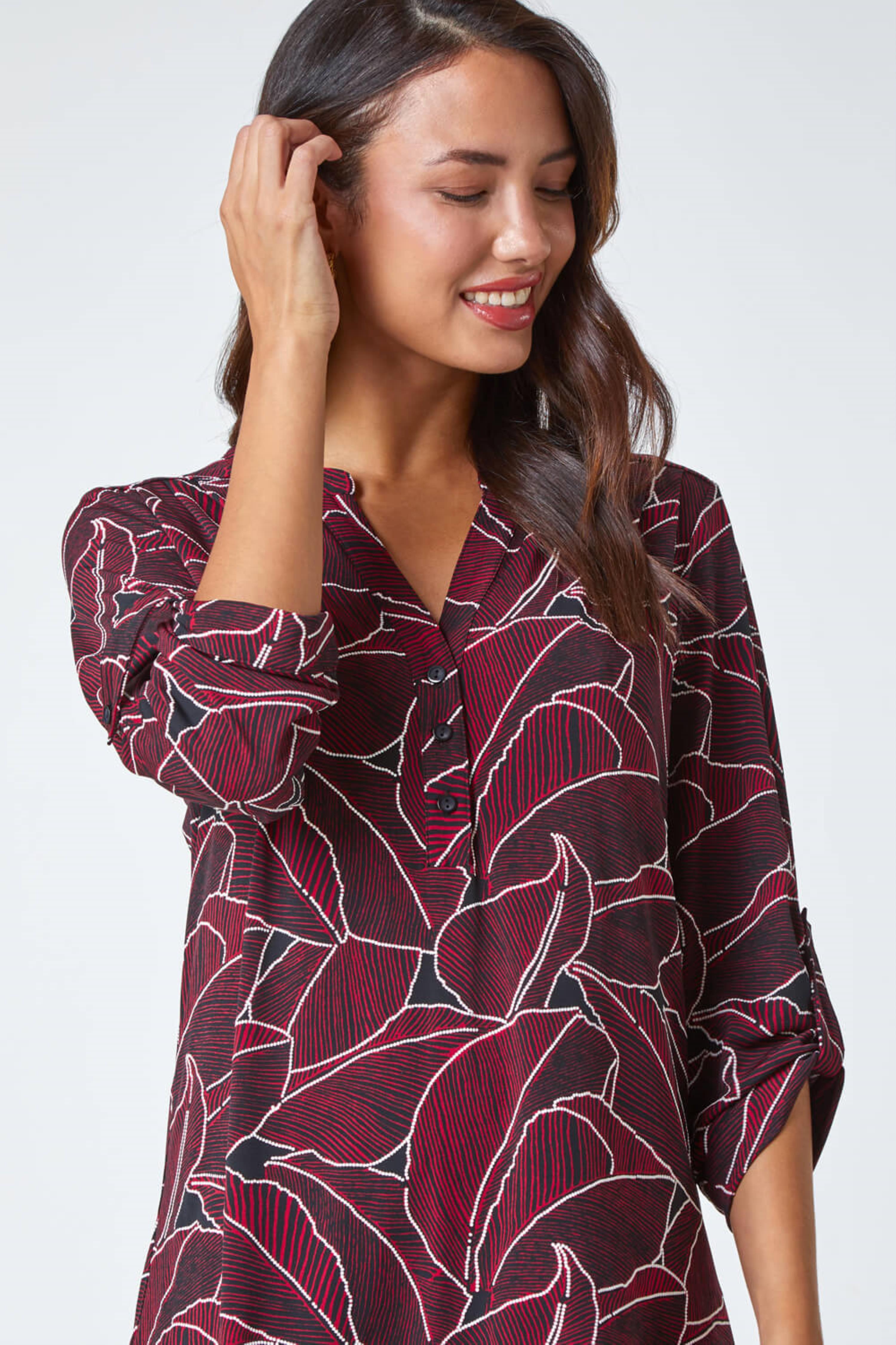 Red Textured Leaf Stretch Jersey Top, Image 4 of 5