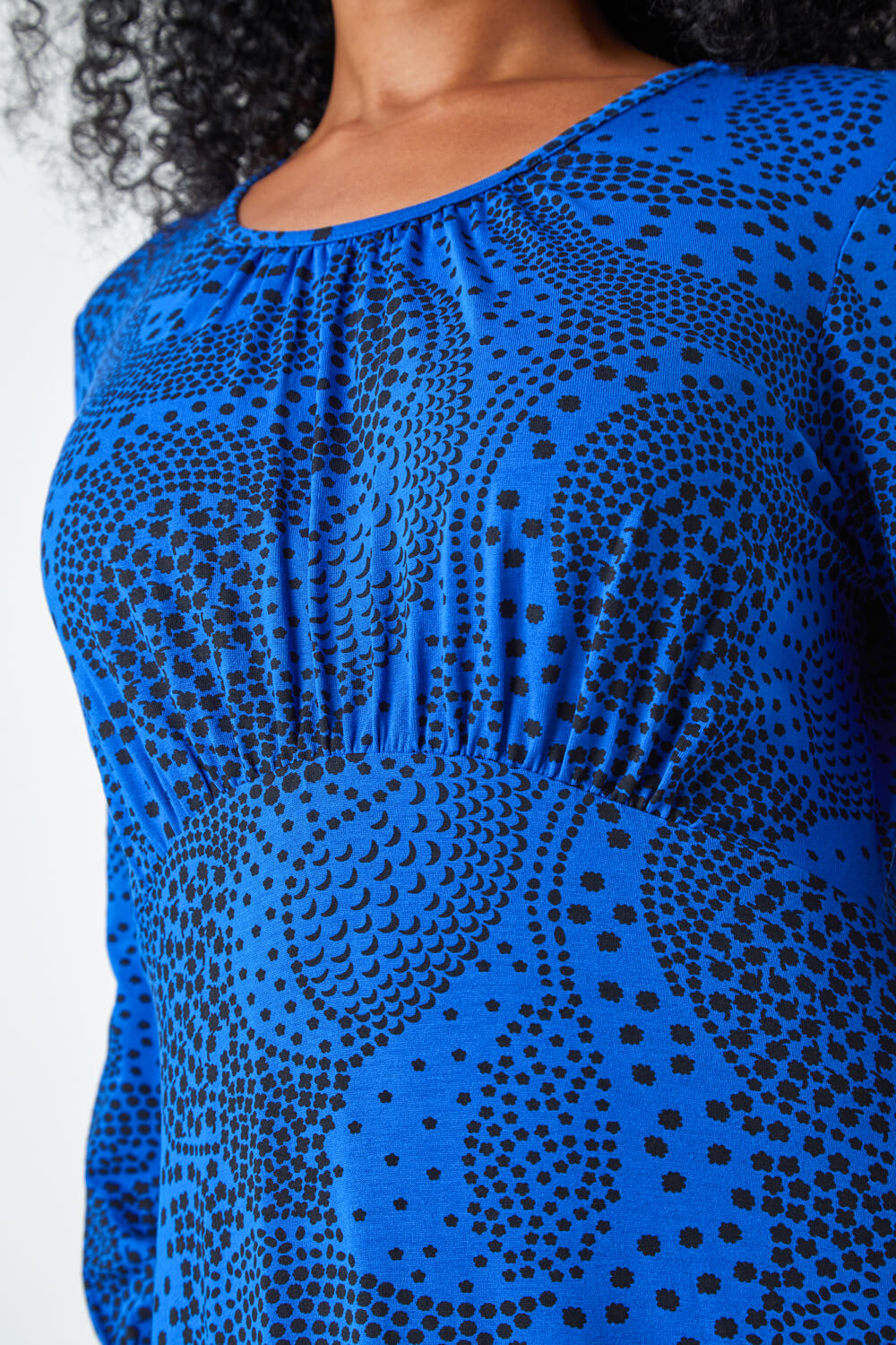 Royal Blue Petite Abstract Spot Stretch Midi Dress, Image 4 of 5