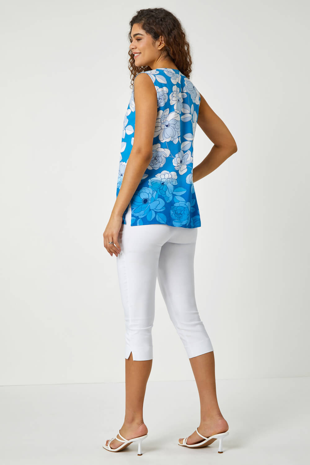 Blue Sleeveless Floral Print Blouse, Image 3 of 5