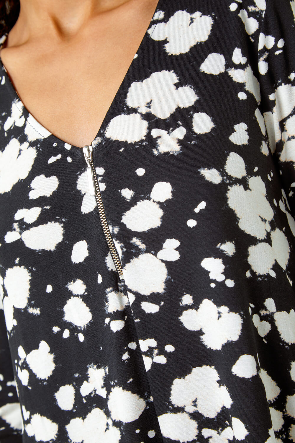 Black Abstract Print Zip Detail Stretch Top, Image 5 of 5