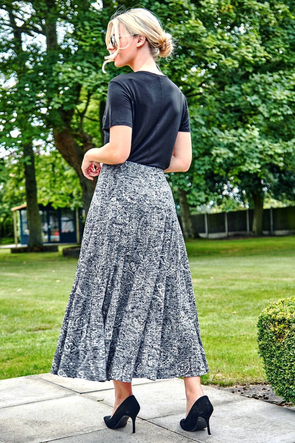 Grey Paisley Print Burnout Midi Skirt, Image 2 of 4