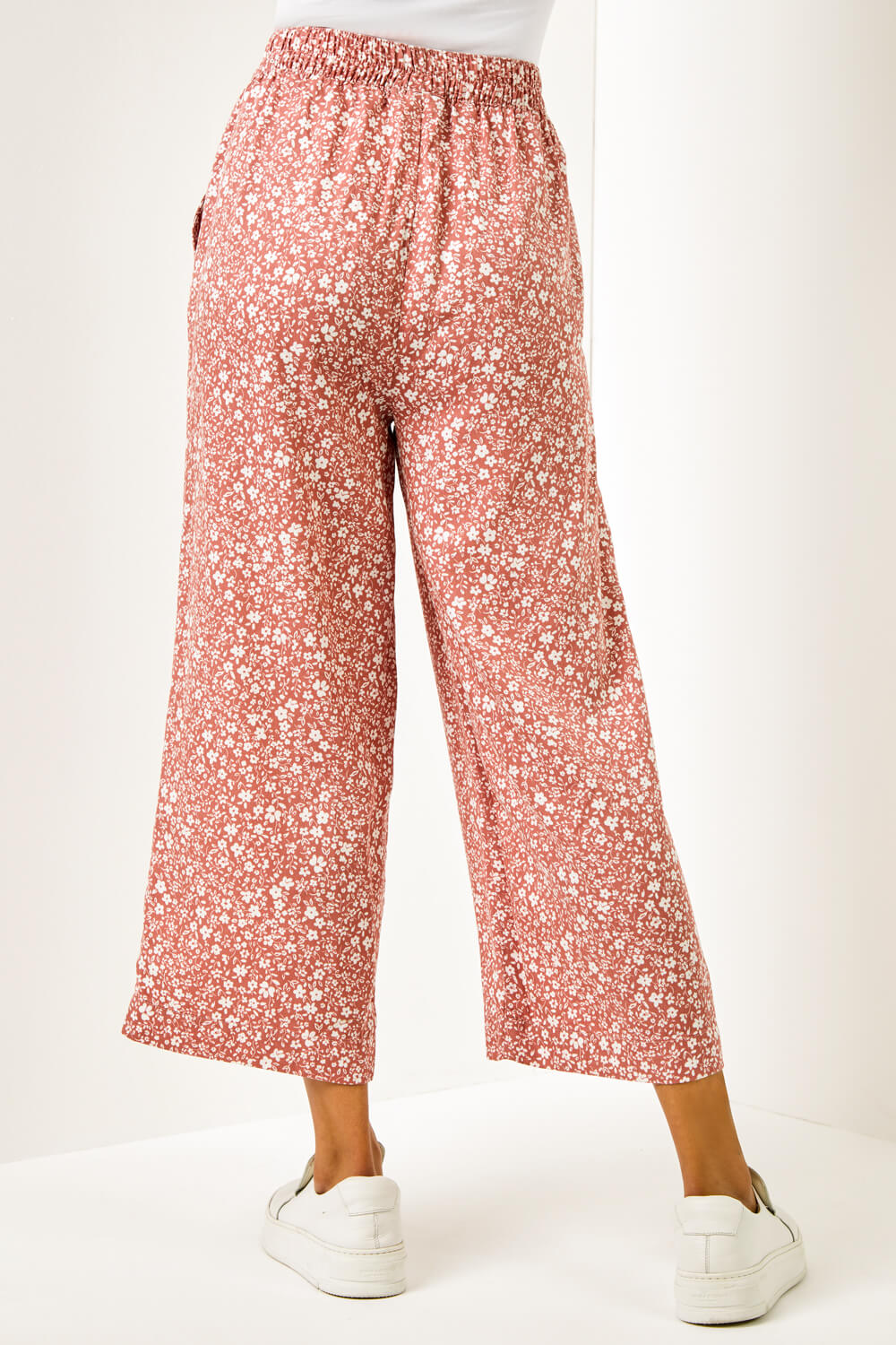 Rust Ditsy Floral Elastic Tie Waist Cropped Culottes, Image 5 of 5