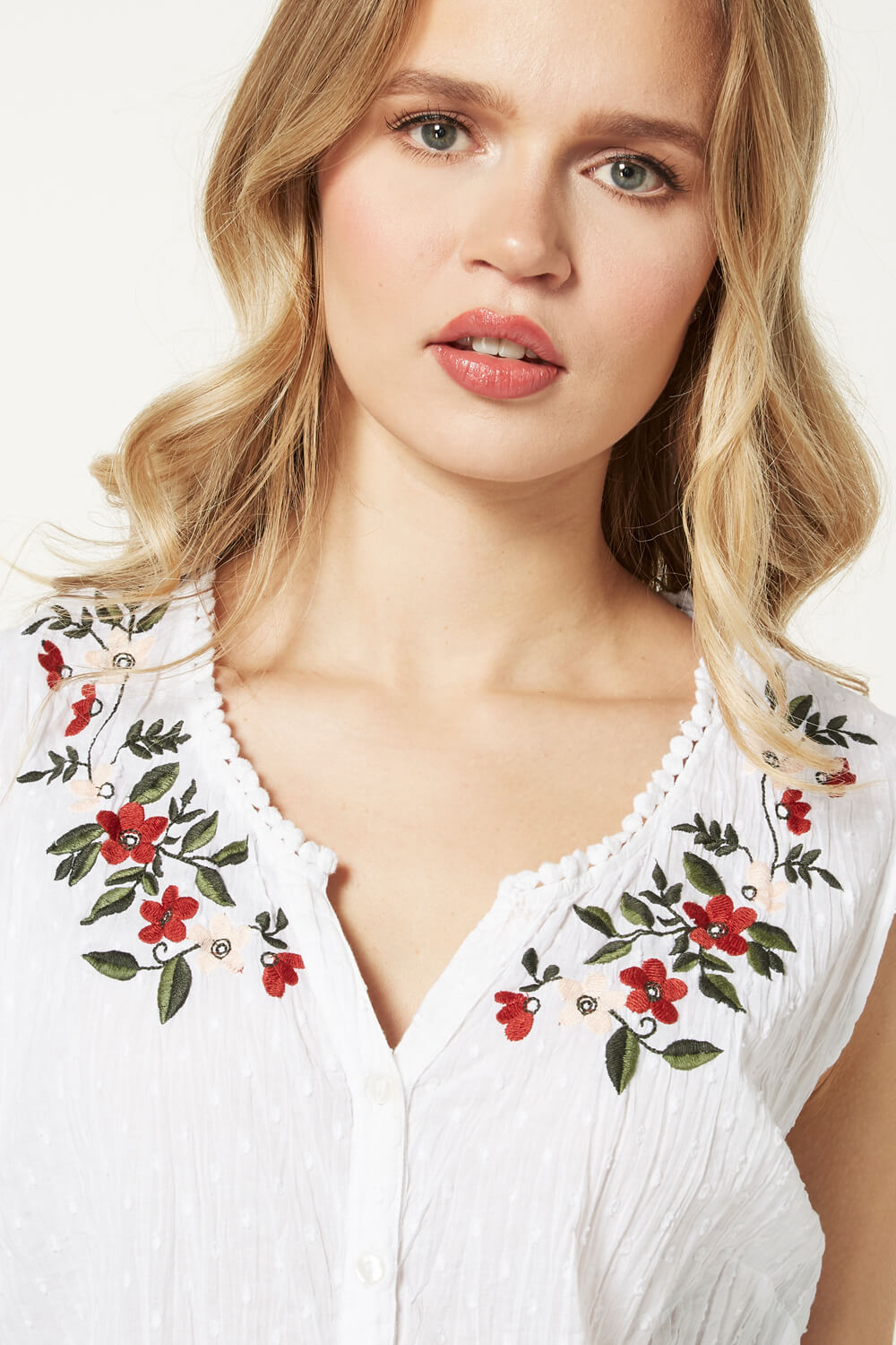 Ivory  Floral Embroidered Cotton Crinkle Blouse, Image 4 of 5