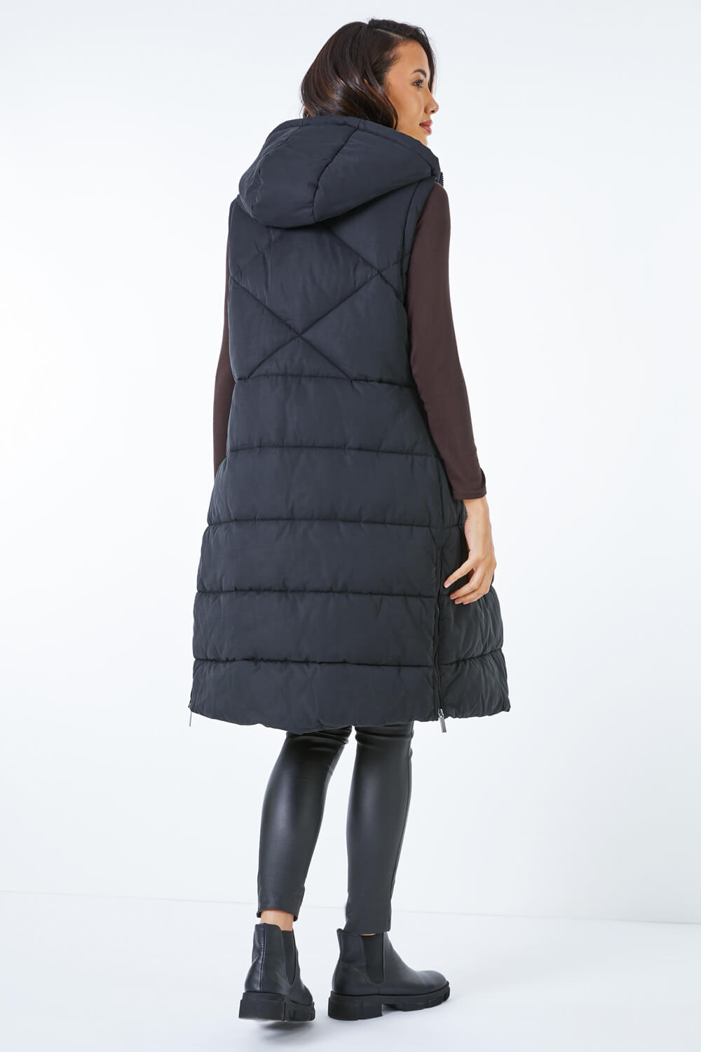 Longline Quilted Borg Neck Gilet in Black - Roman Originals UK